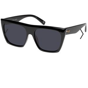 NWT.  Le Specs The Thirst Sunglasses in Black